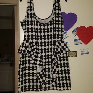 Sexy slimming black and white dress